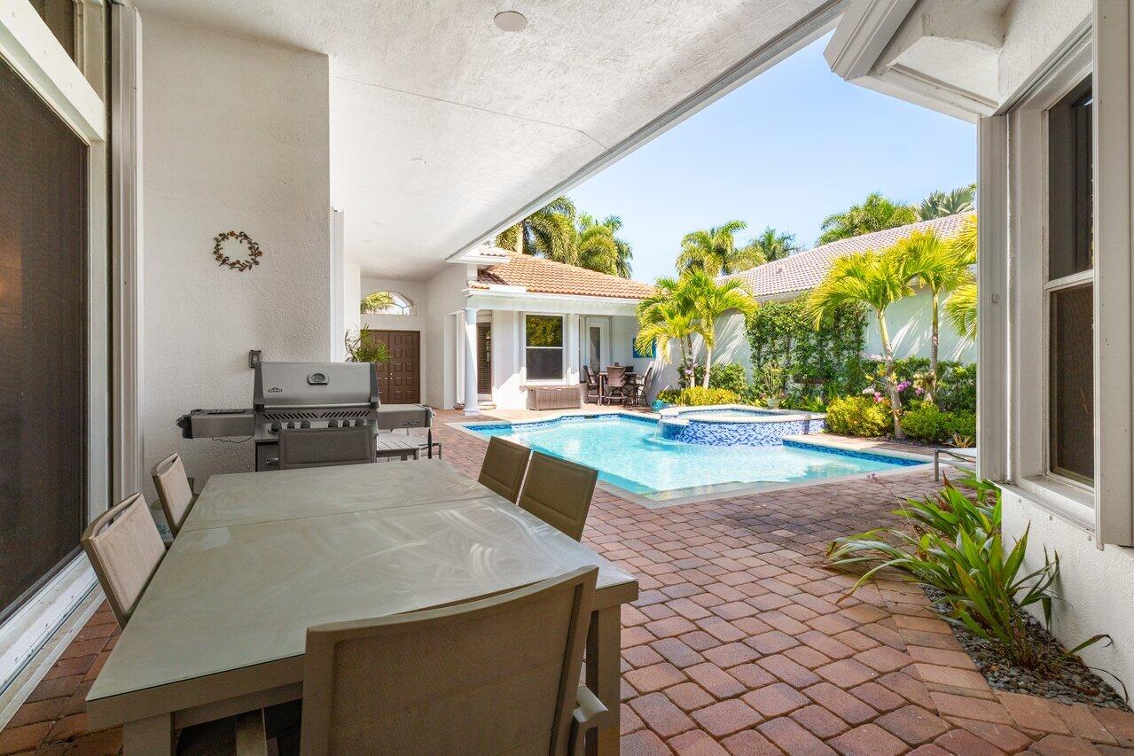 8072 Laurel Ridge Court Delray Beach, FL 33446 - Photo 7 of 66 .