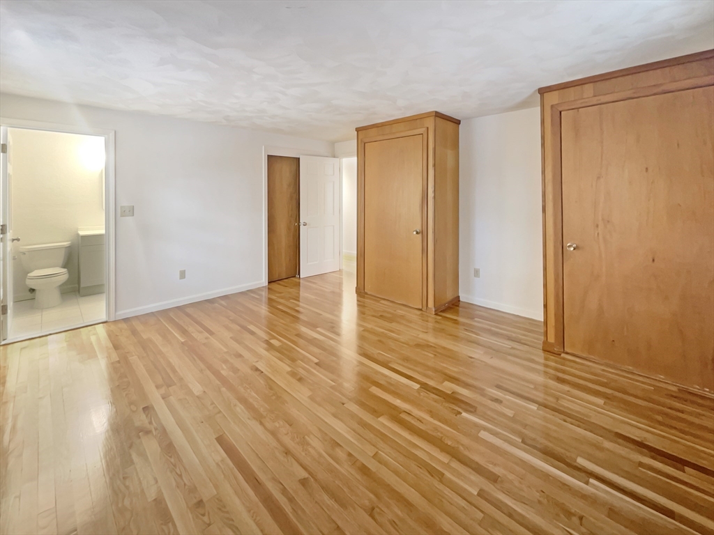 26 Field Road Sudbury, MA 01776 - Photo 4 of 28