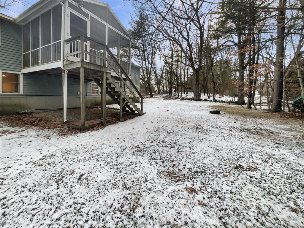 26 Field Road Sudbury, MA 01776 - Photo 5 of 28