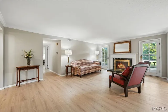 $219,900 | 1530 Bedford Forge Court, Unit 5, Chesterfield, MO 63017