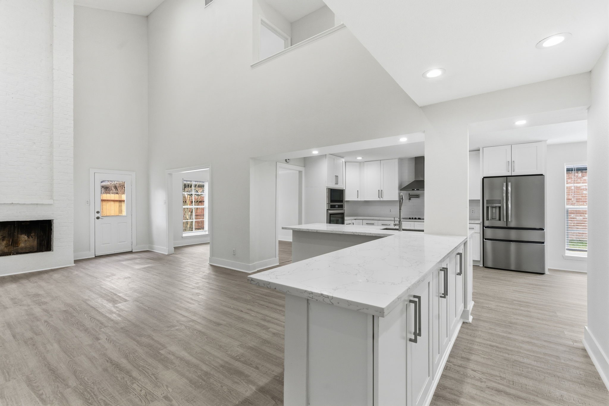 13811 Menasco Court Houston, TX 77077 - Photo 14 of 50 This home is perfect for entertaining!