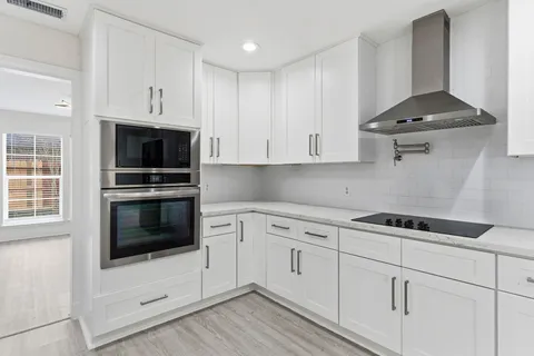 $550,000 | 13811 Menasco Court, Houston, TX 77077