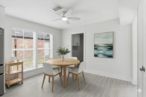 $525,000 | 13811 Menasco Court, Houston, TX 77077