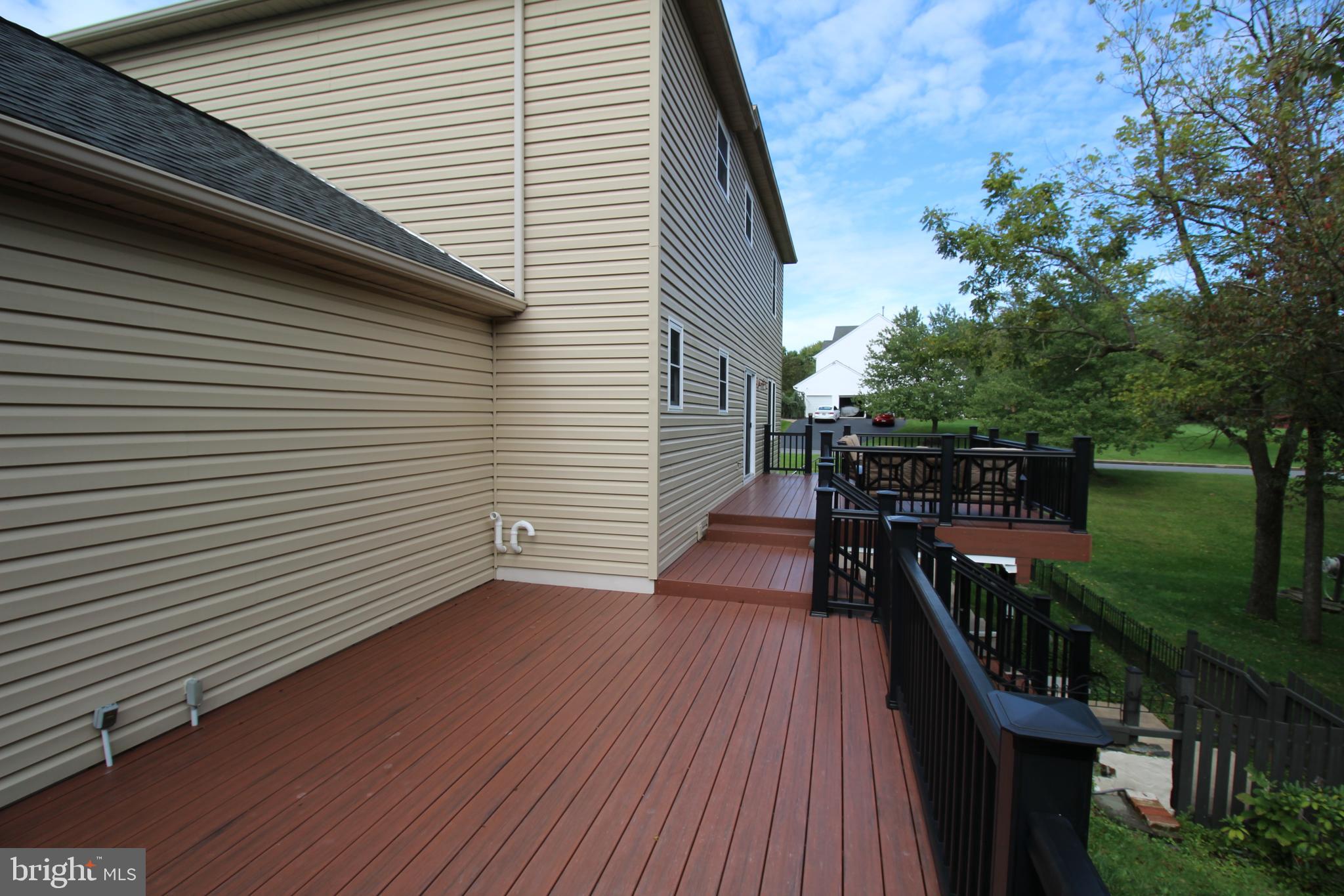 417 Sunny Ridge Road Gilbertsville, PA 19525 - Photo 54 of 65 Composite deck