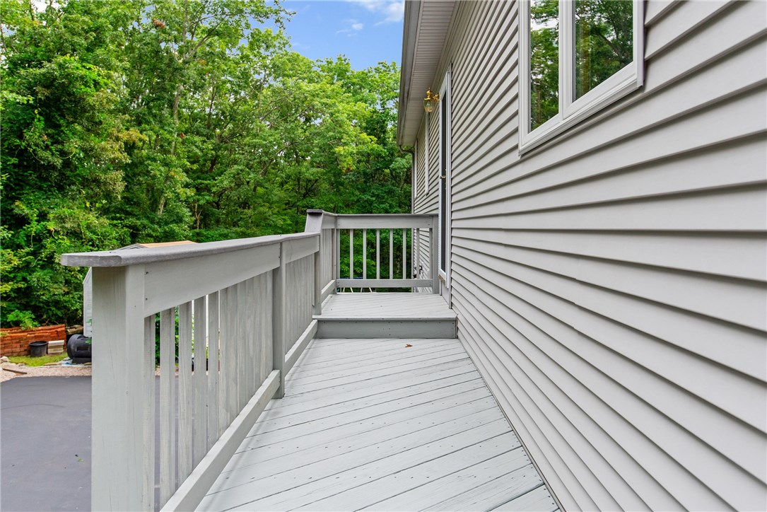 804 Whaley Hollow Road Coventry, RI 02816 - Photo 26 of 35