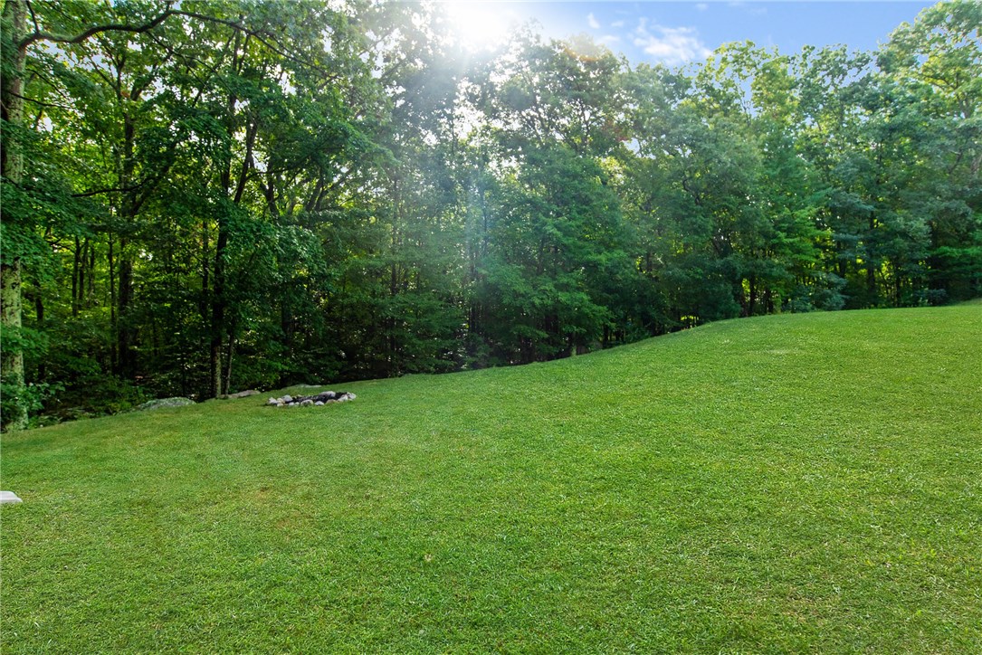 804 Whaley Hollow Road Coventry, RI 02816 - Photo 30 of 35