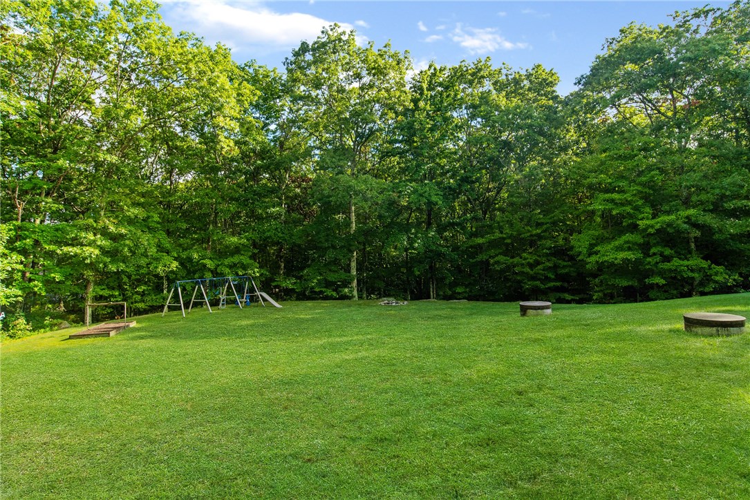 804 Whaley Hollow Road Coventry, RI 02816 - Photo 31 of 35