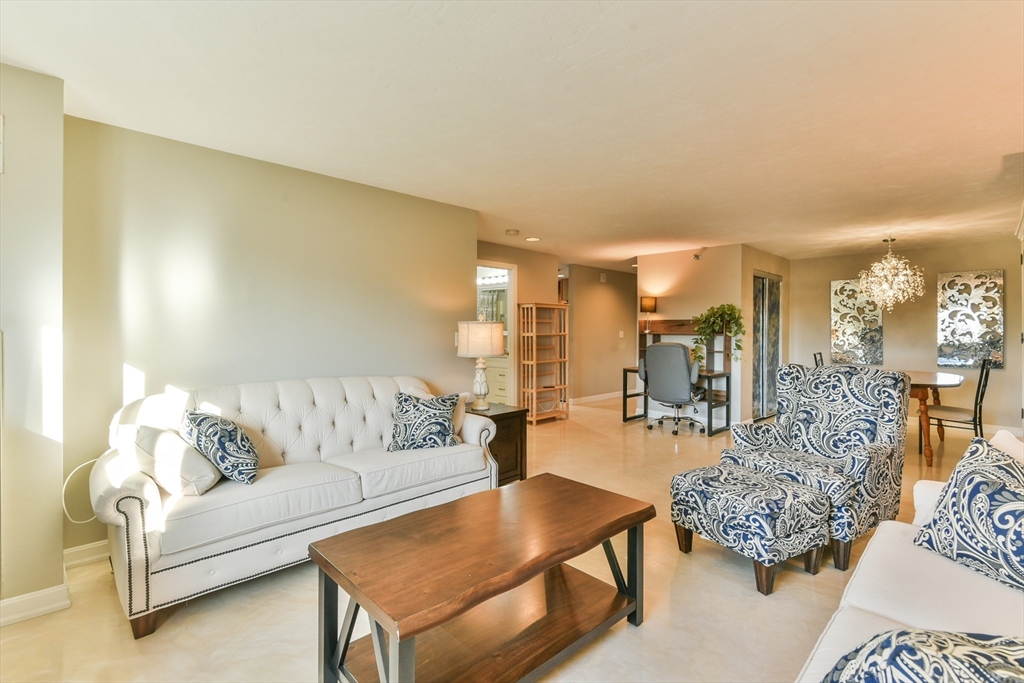 44 Elm Street, Unit 306 Worcester, MA 01609 - Photo 12 of 18