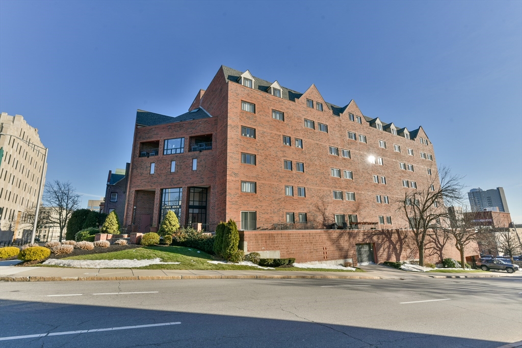 44 Elm Street, Unit 306 Worcester, MA 01609 - Photo 18 of 18