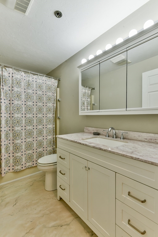 44 Elm Street, Unit 306 Worcester, MA 01609 - Photo 5 of 18