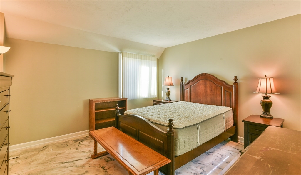 44 Elm Street, Unit 306 Worcester, MA 01609 - Photo 6 of 18