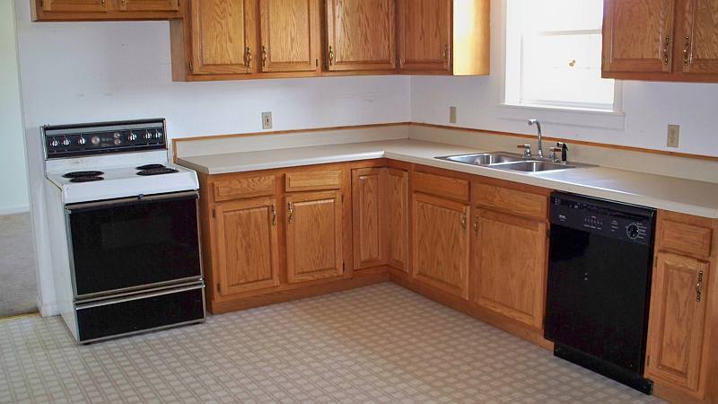 120 Coleman Cliff Road Frankford, WV 24938 - Photo 6 of 11 kitchen