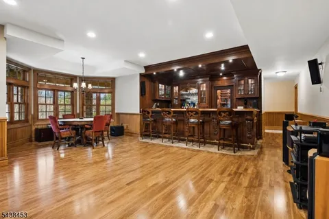 $2,299,000 | 56 Will Lane, Watchung, NJ 07069