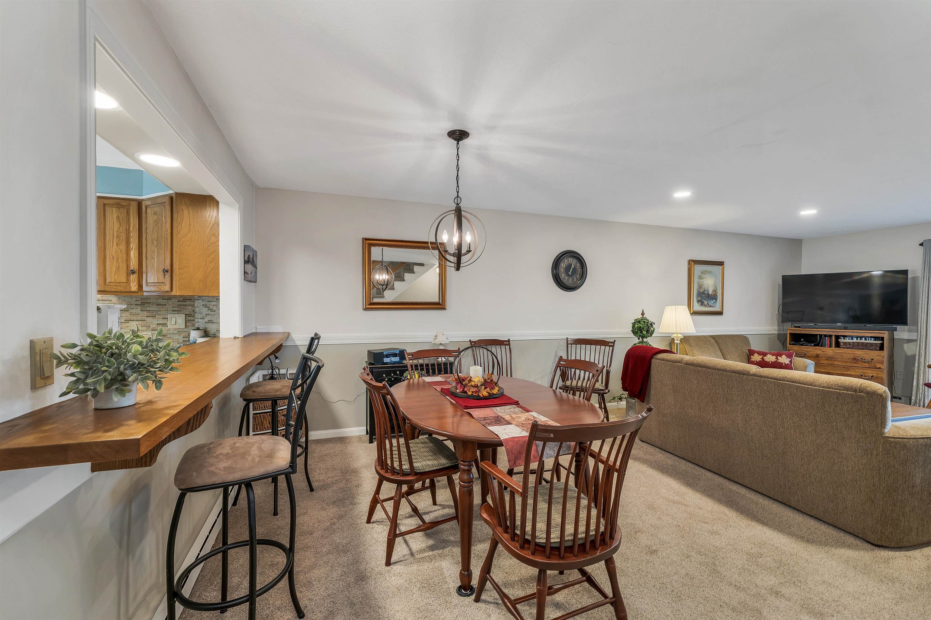 39 Harbor Way, Unit 19 Wolfeboro, NH 03894 - Photo 13 of 39