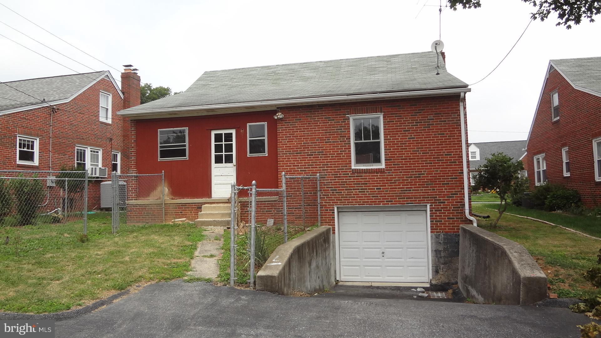 102 Frederick Avenue Frederick, MD 21701 - Photo 4 of 18 Exterior (Rear)