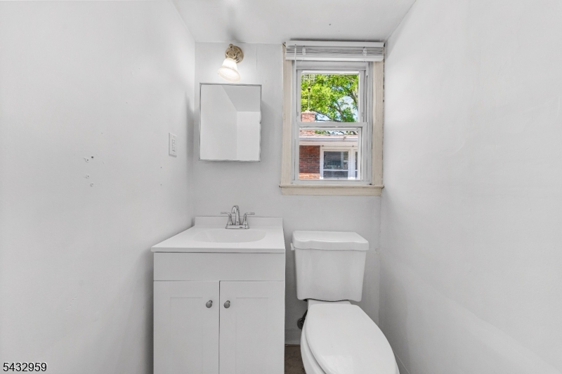 245 4th Street Dunellen, NJ 08812 - Photo 21 of 27 Gallery Image 21