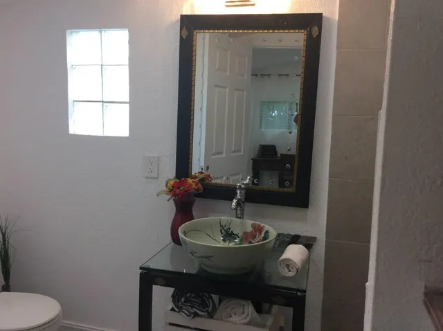$2,475 | 1821 Northwest 33rd Avenue, Lauderhill, FL 33311