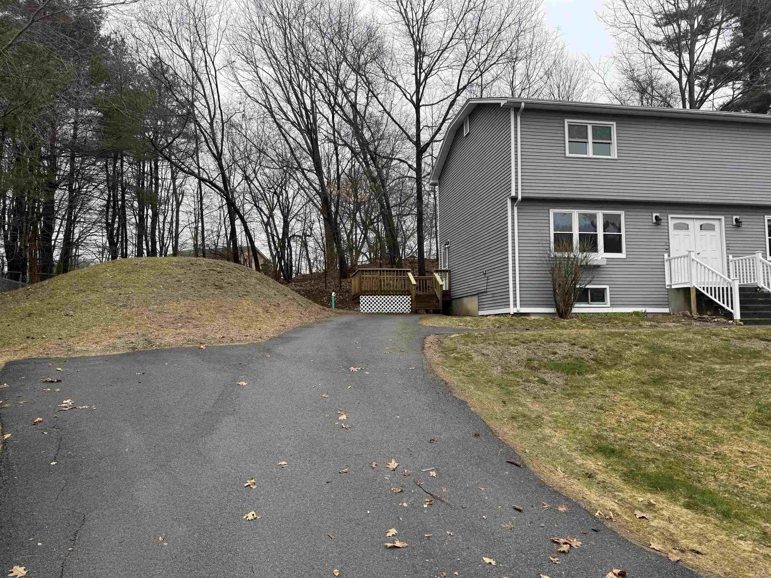 10 Sunset Circle Derry, NH 03038 - Photo 19 of 19