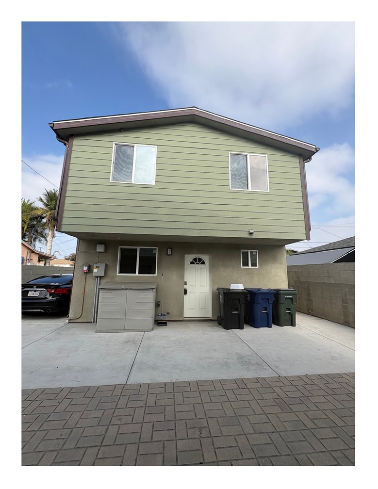 720 West Cherry Street Compton, CA 90222 - Photo 23 of 32 a house view with a outdoor space
