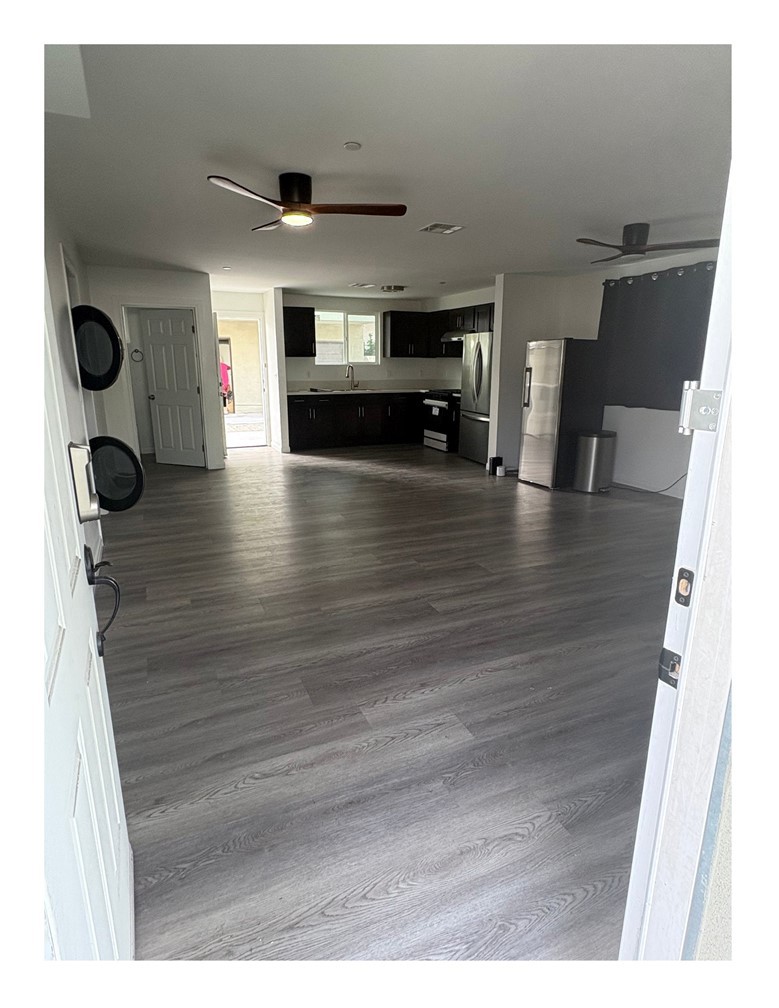 720 West Cherry Street Compton, CA 90222 - Photo 3 of 32 a view of entryway and kitchen