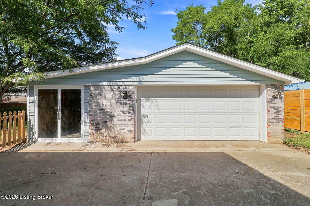 8206 Vaughn Mill Road Louisville, KY 40228 - Photo 51 of 61 8206 Vaughn Mill Rd - 64
