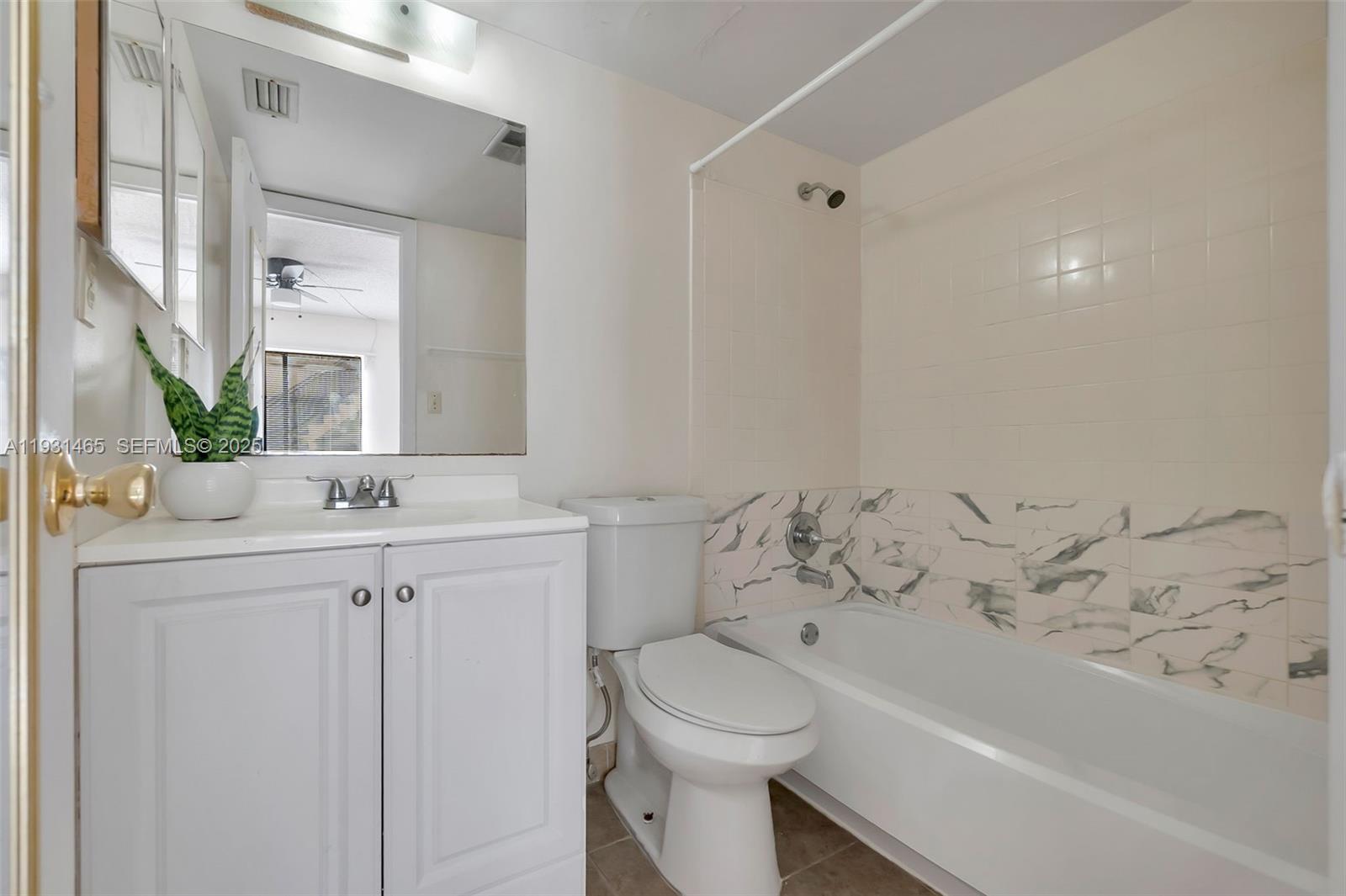 2651 Riverside Drive, Unit 1 Coral Springs, FL 33065 - Photo 18 of 23