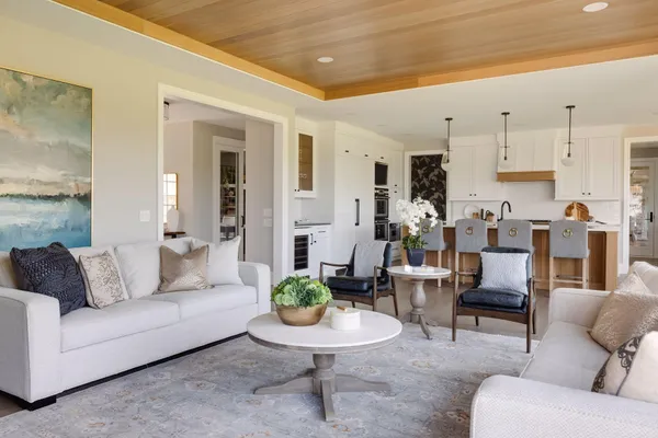 $4,625,000 | 139 Westwood Lane, Wayzata, MN 55391