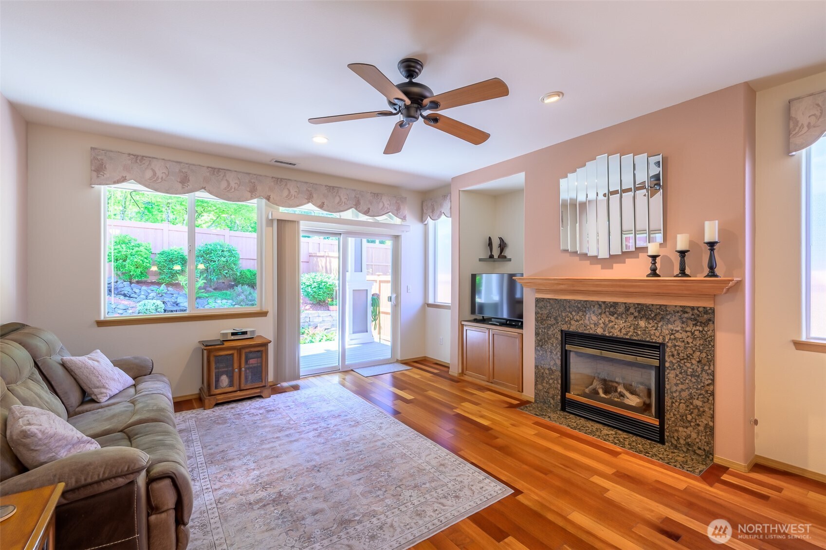 8313 Bainbridge Loop Northeast Lacey, WA 98516 - Photo 5 of 31