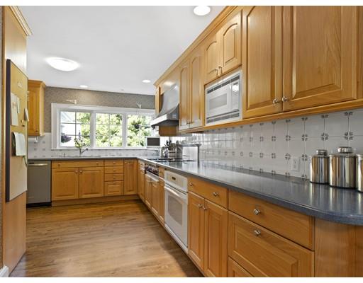 28 Appleby Road Wellesley, MA 02482 - Photo 12 of 17