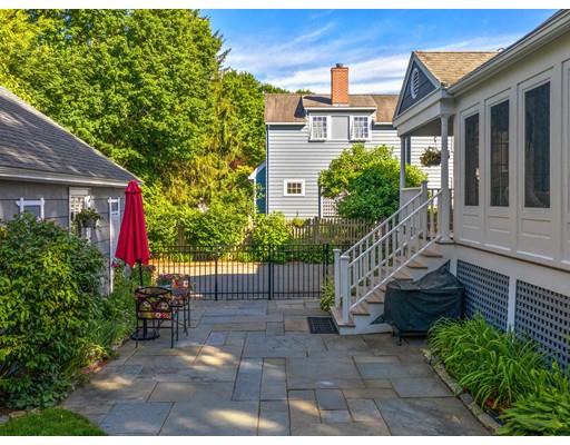 28 Appleby Road Wellesley, MA 02482 - Photo 5 of 17