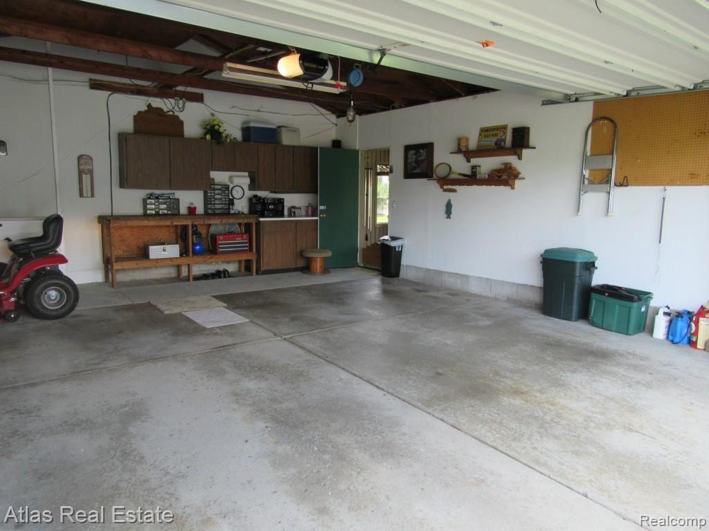 6058 Rocking Chair Road Grand Blanc, MI 48439 - Photo 26 of 29 IMG_1563.jpg