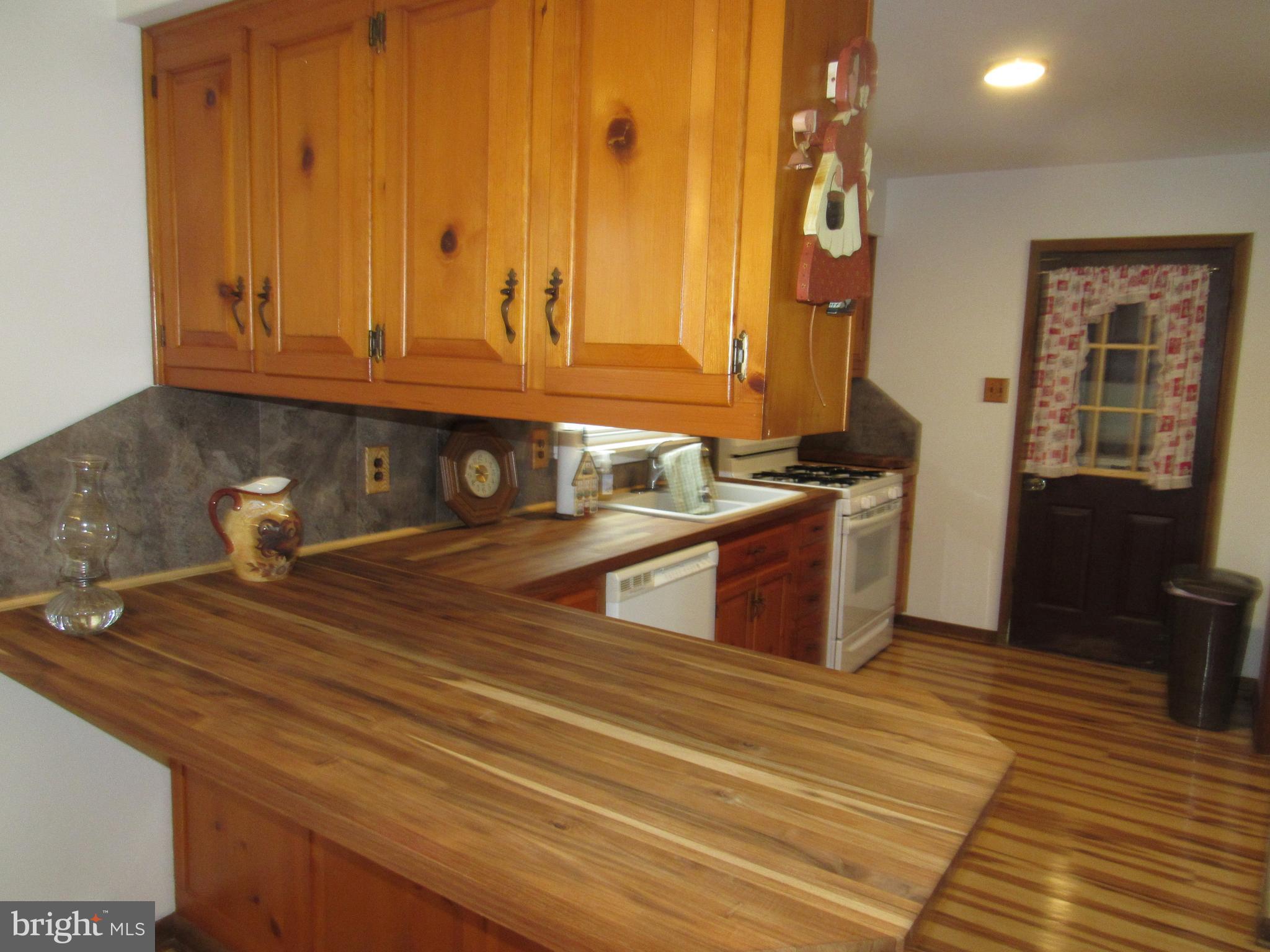 469 West Cherry Road Quakertown, PA 18951 - Photo 12 of 47 Gallery Image 12