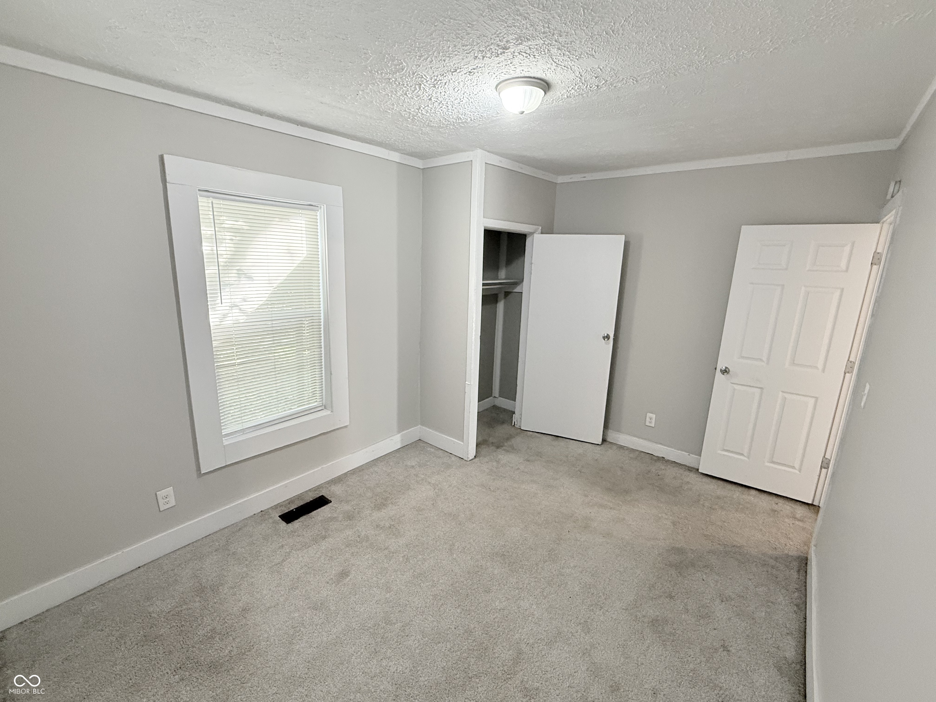 3449 Boulevard Place Indianapolis, IN 46208 - Photo 6 of 14