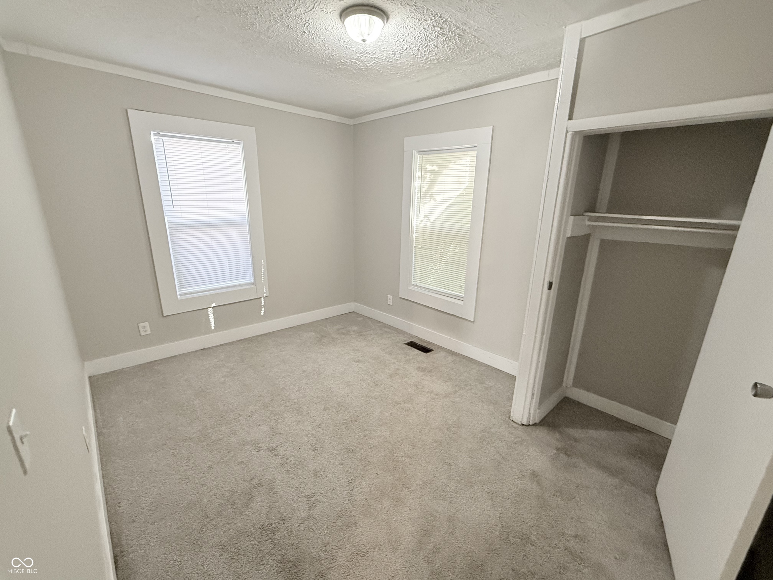 3449 Boulevard Place Indianapolis, IN 46208 - Photo 7 of 14