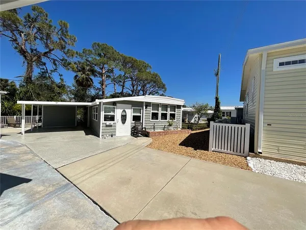 $174,900 | 97 Southwinds Drive, Sarasota, FL 34231