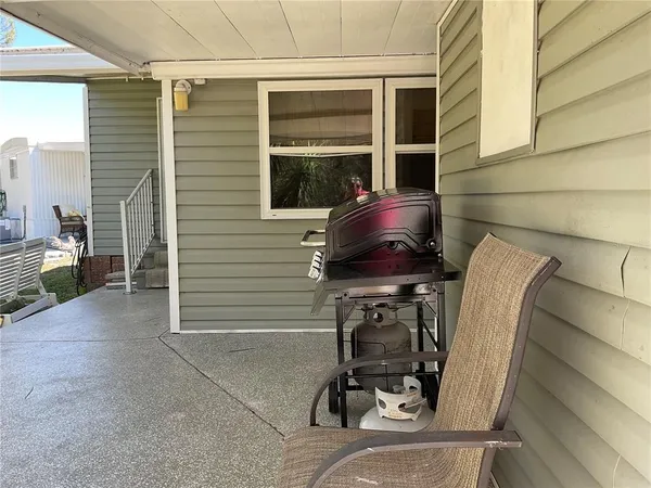 $174,900 | 97 Southwinds Drive, Sarasota, FL 34231