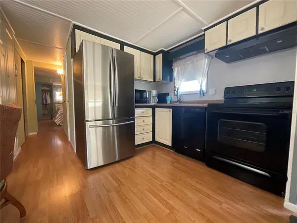 $174,900 | 97 Southwinds Drive, Sarasota, FL 34231