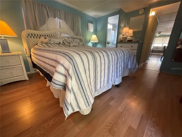 $174,900 | 97 Southwinds Drive, Sarasota, FL 34231