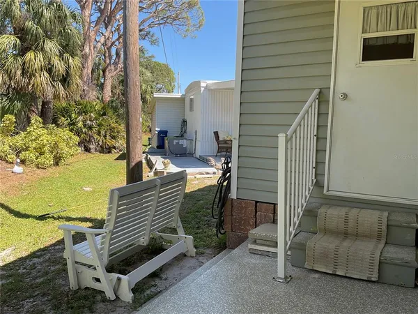 $174,900 | 97 Southwinds Drive, Sarasota, FL 34231