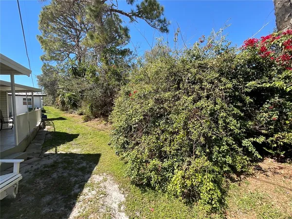 $174,900 | 97 Southwinds Drive, Sarasota, FL 34231