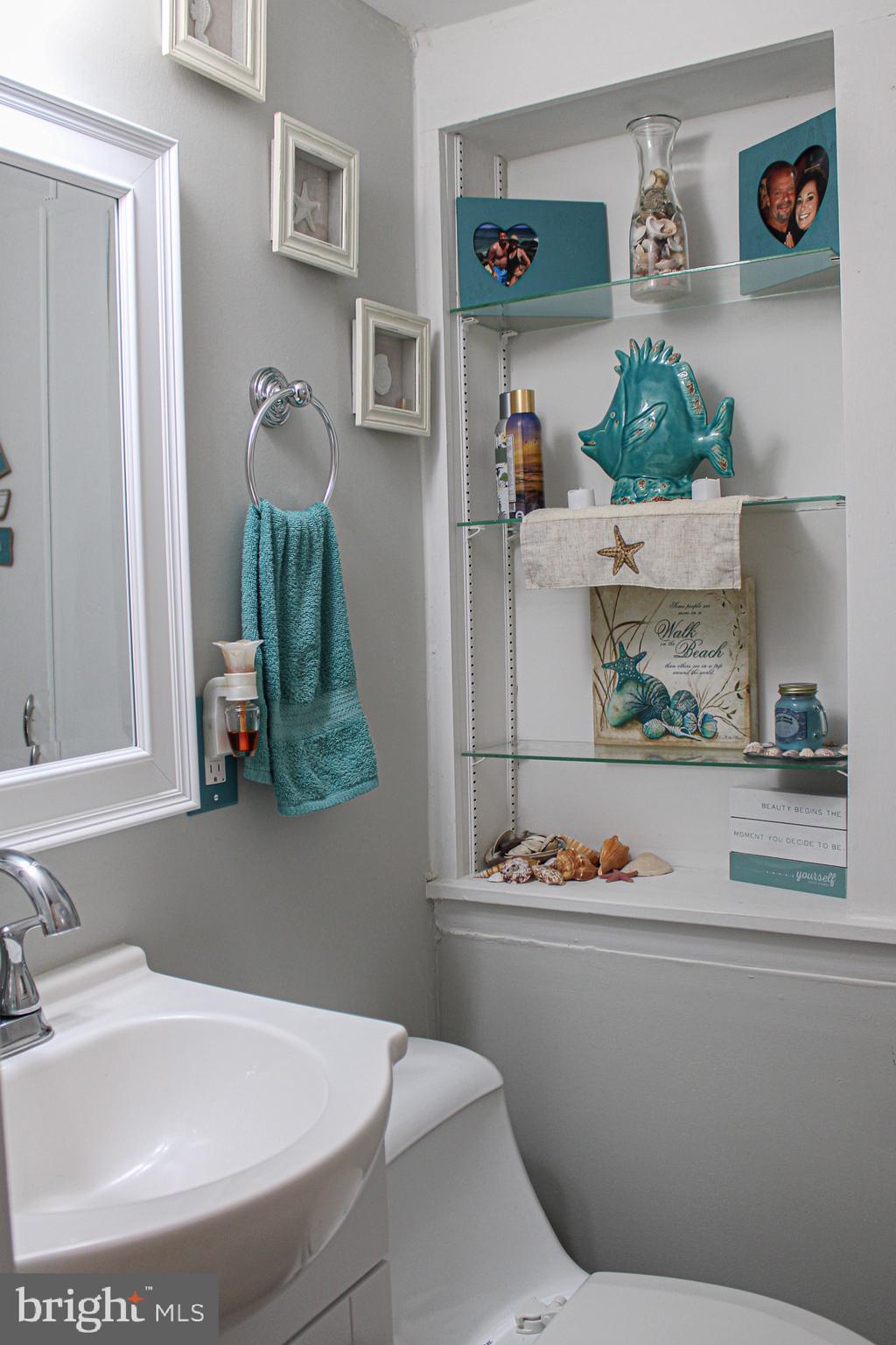 963 Windsor Road Warminster, PA 18974 - Photo 28 of 36 a bathroom with a sink and toilet