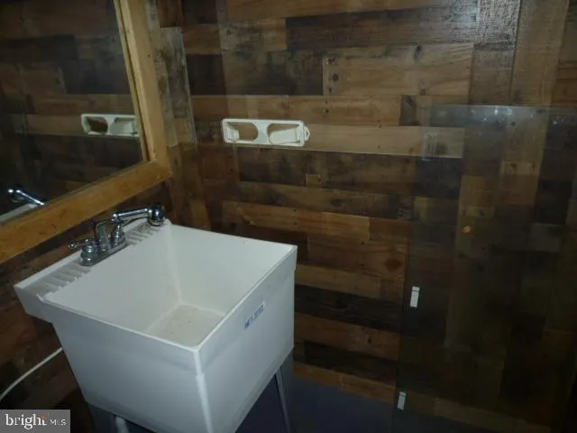 $280,000 | 54 West Baltimore Street, Taneytown, MD 21787