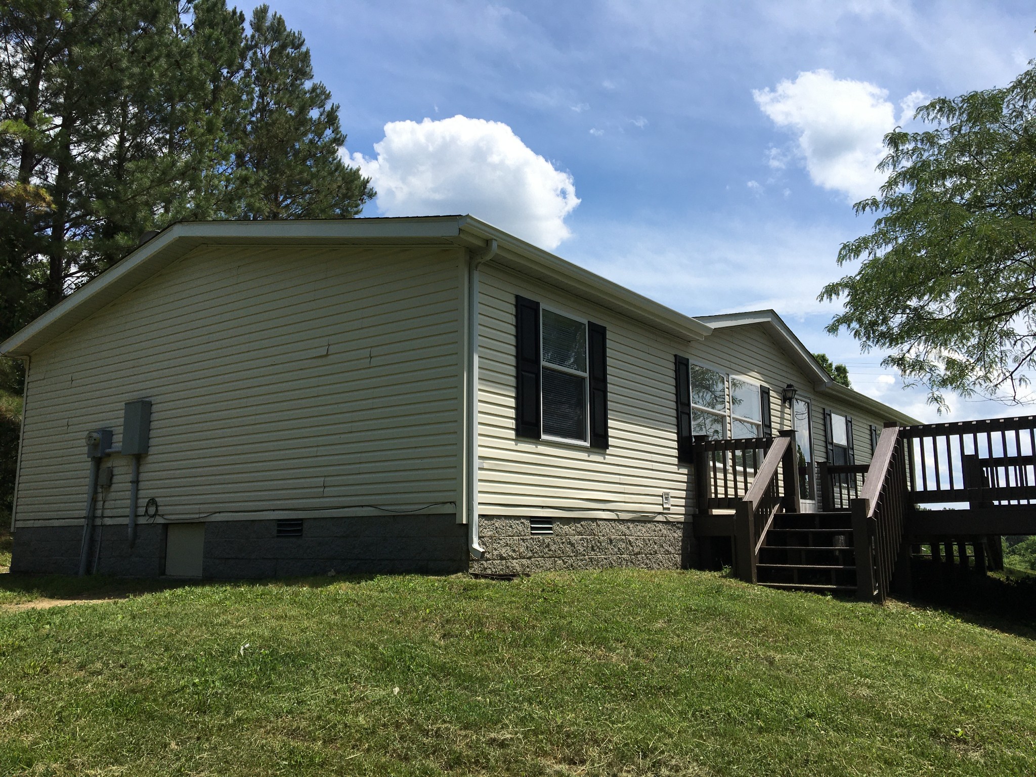 991 Berea Church Road Lebanon, TN 37087 - Photo 3 of 17 a front view of house with yard