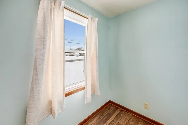 $347,500 | 355 Tower Road, Lawrenceburg, IN 47025