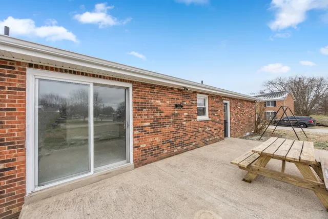 $347,500 | 355 Tower Road, Lawrenceburg, IN 47025