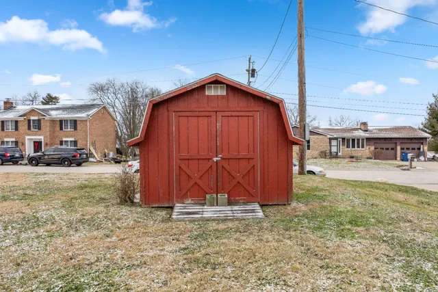 $347,500 | 355 Tower Road, Lawrenceburg, IN 47025