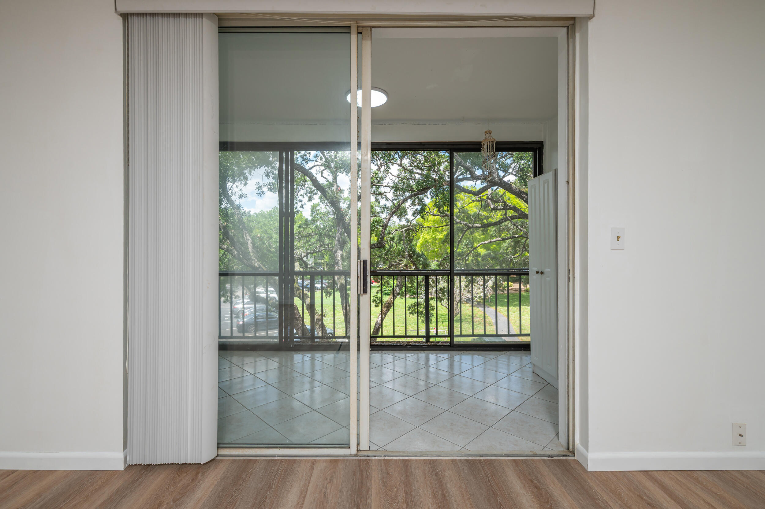 3660 Inverrary Drive, Unit 3Q Lauderhill, FL 33319 - Photo 17 of 35 a room with window
