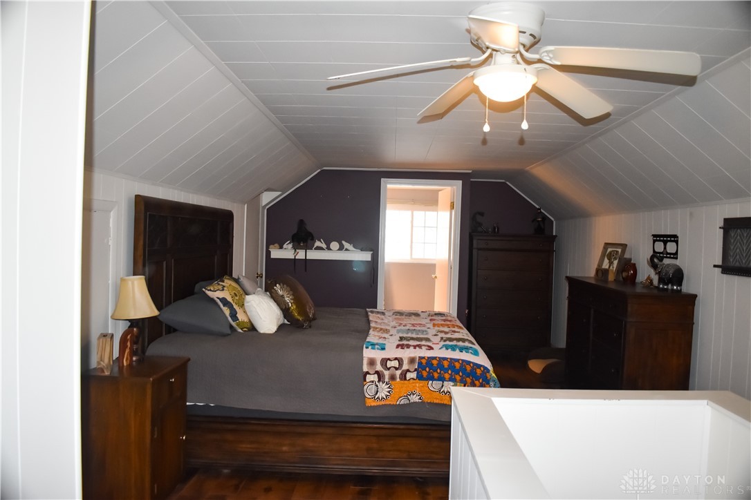 900 Patterson Road Dayton, OH 45419 - Photo 29 of 42 Primary Room