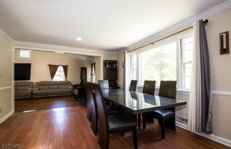 4 Rumson Road Livingston, NJ 07039 - Photo 19 of 26