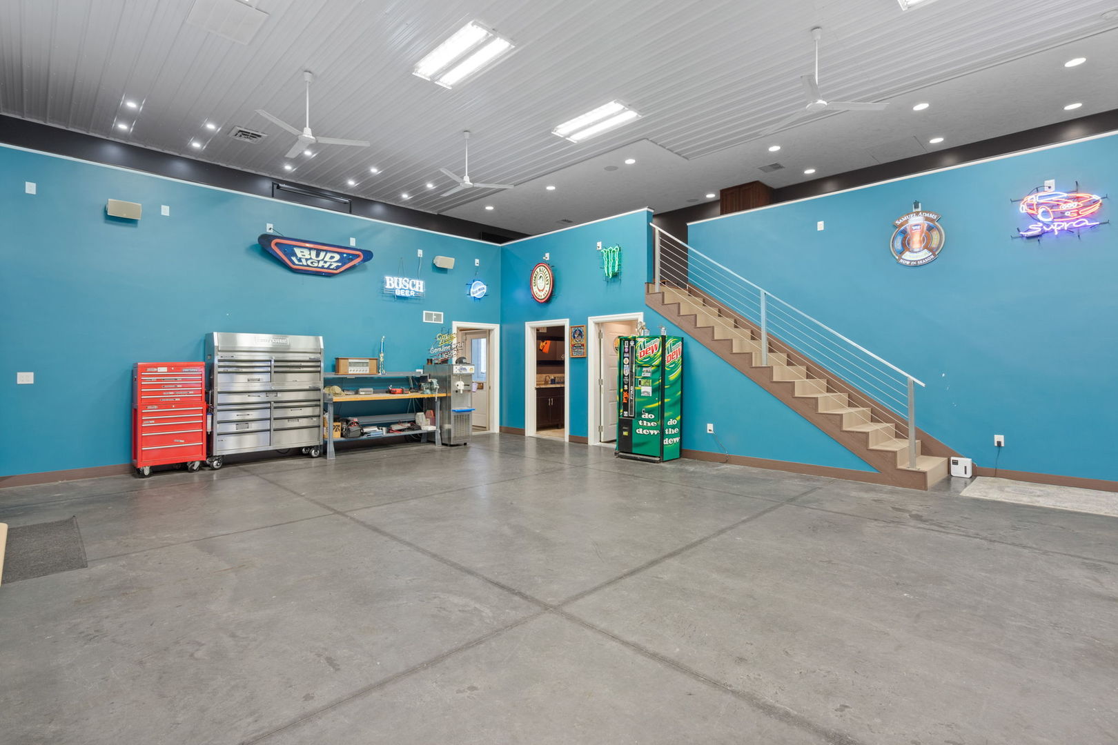 9901 Highway 6 Geneseo, IL 61254 - Photo 15 of 29 a view of a hallway with stairs